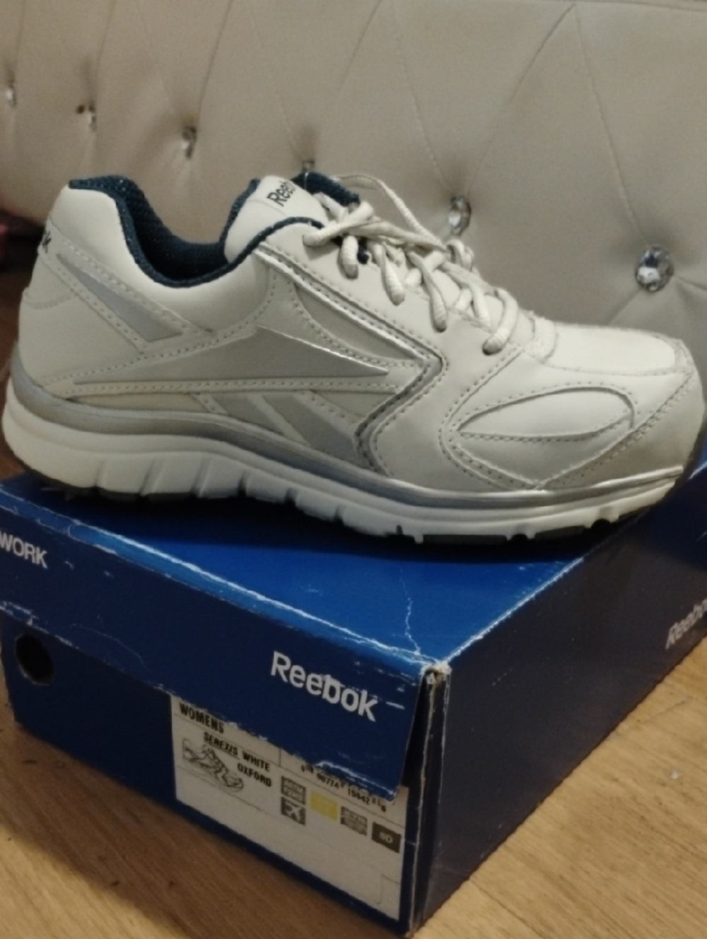 Reebok Senexis White Oxford Sneakers